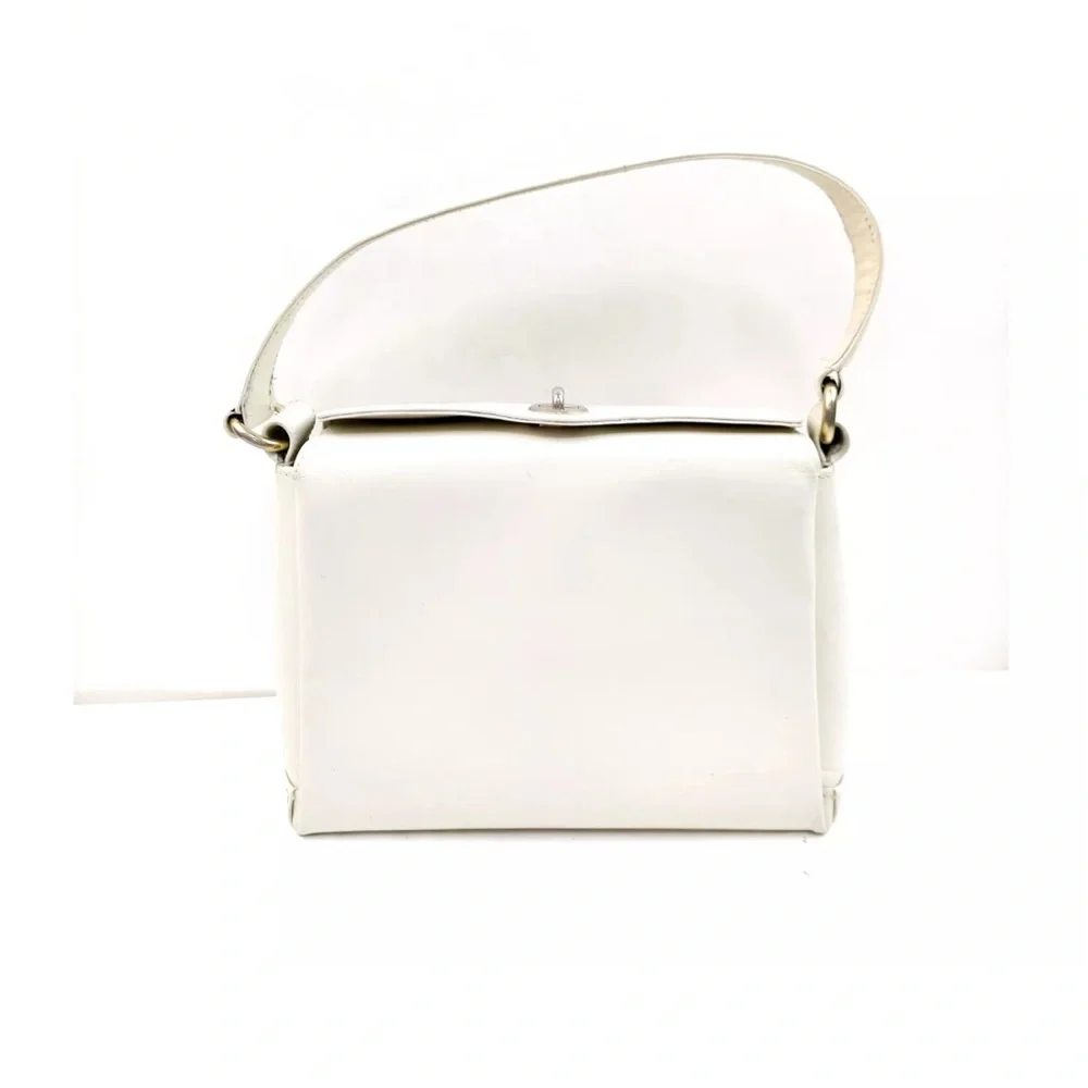 Vintage Popularity Gucci GUCCI Handbag 
Turn Lock white